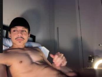 xmomentumx webcam chaturbate model stream image