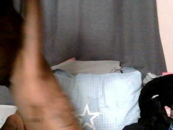 Gianna webcam model stream image
