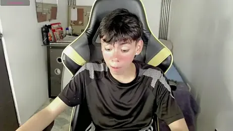 Liarr_ webcam model stream image