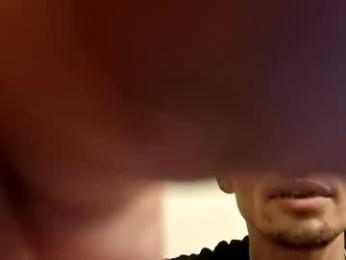 staightupdownbad webcam model stream image