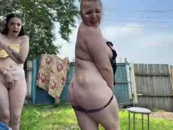 your_madhurricane webcam model stream image