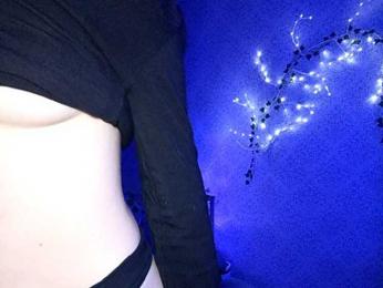 Mirusya webcam model stream image