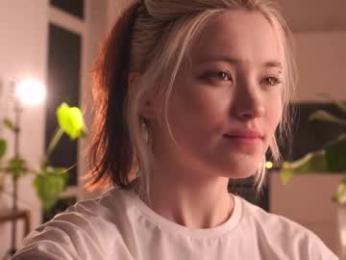 rivagosnell webcam chaturbate model stream image