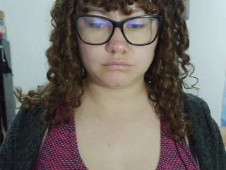Vista previa de curly-greeneyed