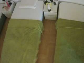 voyeurcam-julmodels-bed-5 webcam camsoda model stream image