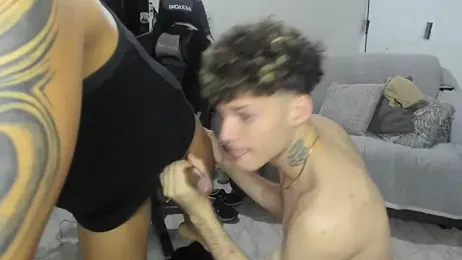 Alejo_and_Freyner webcam model stream image