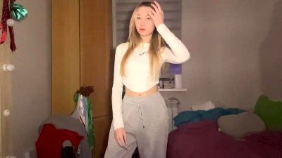 ShelleyCalarco webcam model stream image