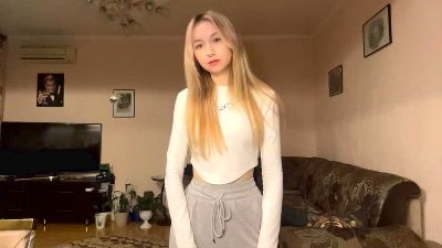 ShelleyCalarco webcam model stream image