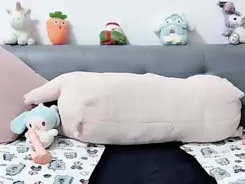 ShynBarbie94 webcam model stream image