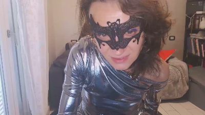 TinyWife webcam model stream image