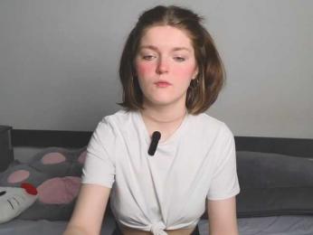Annpopsy webcam model stream image