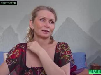 enjoymomentsunshine webcam model stream image