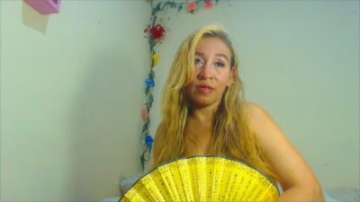 lia_lovex18 webcam model stream image