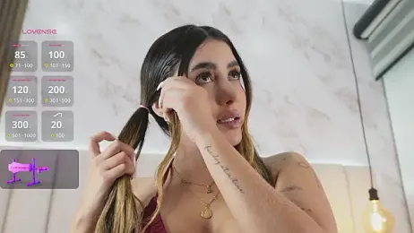 Annyy_Rosse webcam model stream image