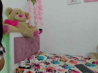 Penelophe Fox webcam model stream image