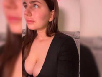 _Mala_ webcam model stream image