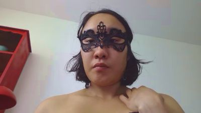 reve8_x webcam model stream image