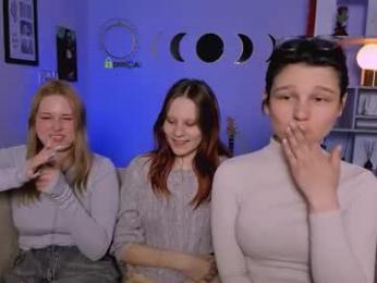 trixy_melison webcam chaturbate model stream image