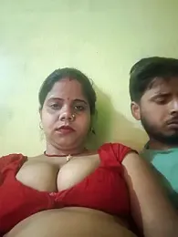 Lakhsmi webcam model stream image