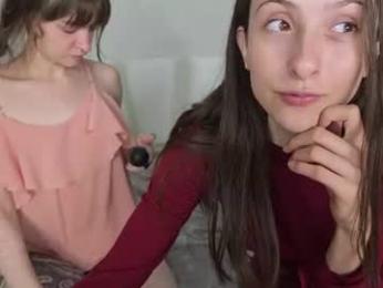 sylvie_fey webcam model stream image