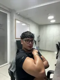 alekzamo webcam model stream image