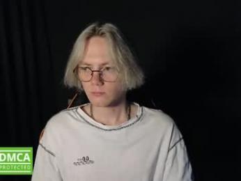 kirill_20_cm webcam chaturbate model stream image