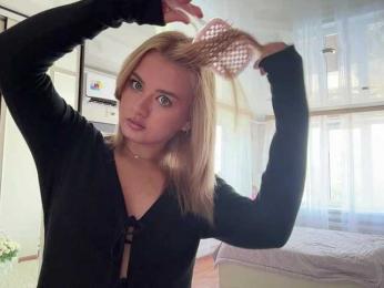 Kaderii1 webcam model stream image