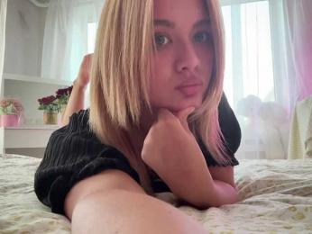 Kaderii1 webcam bongacams model stream image