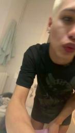 Babyfem webcam model stream image