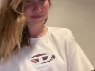 savvvannaxo webcam model stream image