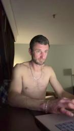 HungStud42069 webcam model stream image