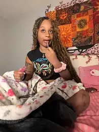 strip4faith webcam model stream image