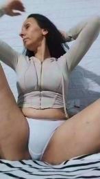 aledina78 webcam model stream image