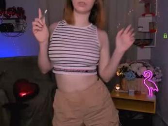 evalora_vei webcam model stream image