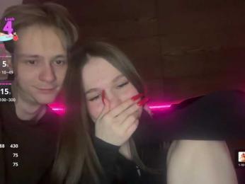 titsDestroy2007 webcam model stream image