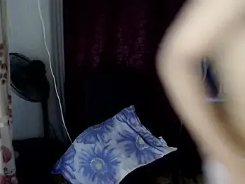 twink_asianbunny webcam model stream image