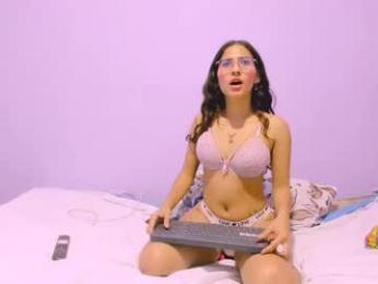 eros_akira webcam model stream image