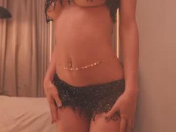 lili_foxy webcam model stream image