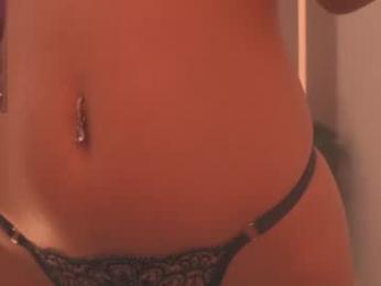 lili_foxy webcam model stream image