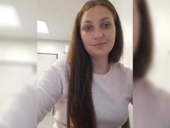 MiLAshKaA webcam model stream image