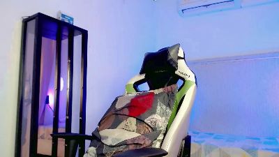 Angel_foxc webcam model stream image