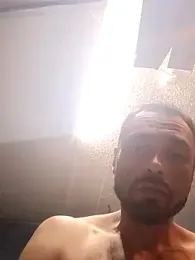 C8L3U webcam model stream image