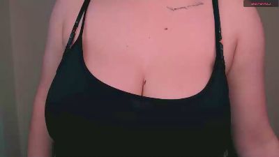 AlinaFert_ webcam model stream image