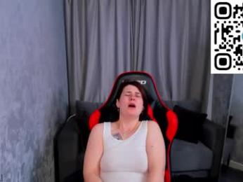 dary_brown webcam model stream image