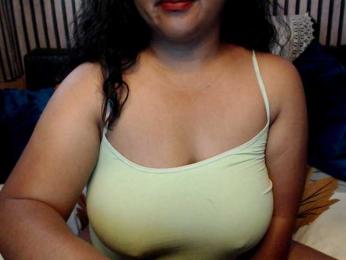 Komurasaki webcam model stream image