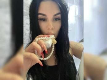 Annetta webcam bongacams model stream image