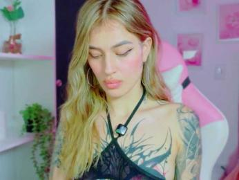 TaylorKnapp webcam model stream image