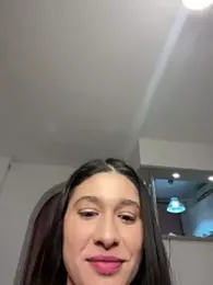 IrisBlues webcam model stream image