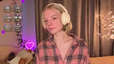 MinaElberson webcam model stream image