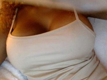 juicylayla webcam model stream image